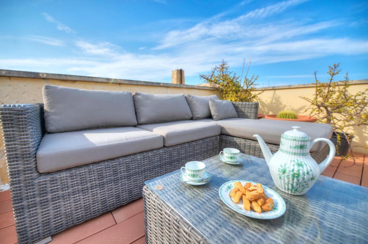 Comfy 1 Bedroom - Sun Terrace & Sea Views Gbuh1-1 Valletta Exterior foto