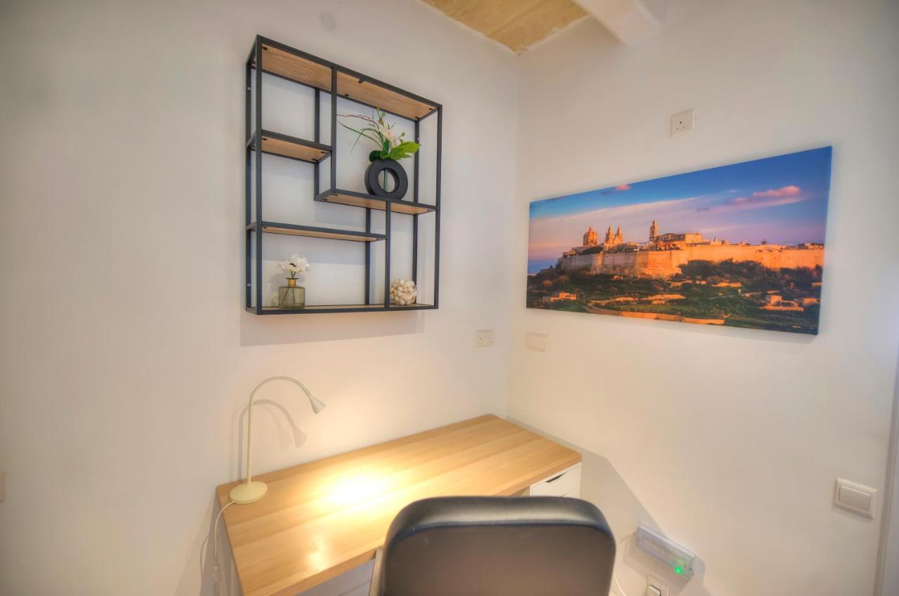 Comfy 1 Bedroom - Sun Terrace & Sea Views Gbuh1-1 Valletta Exterior foto
